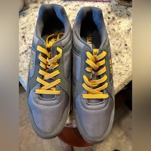 Slam Sneakers Men’s Size 11